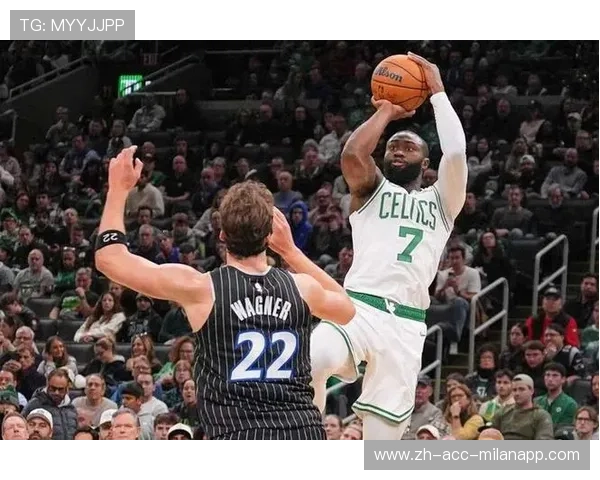 10战6败!布朗32+9绿军无缘16分逆转 魔术小瓦27+6+6,布朗小正