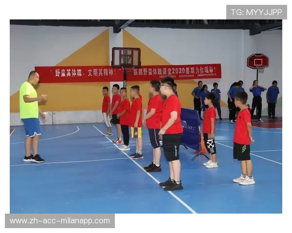 “青春奔跑”青少年篮球公益公益跑在成都盛大举行，激发运动热情