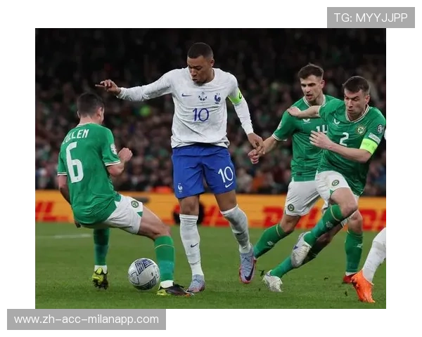 塞维利亚戈麦斯中路暴抽力道惊人：重新定义足球中的力量与精准