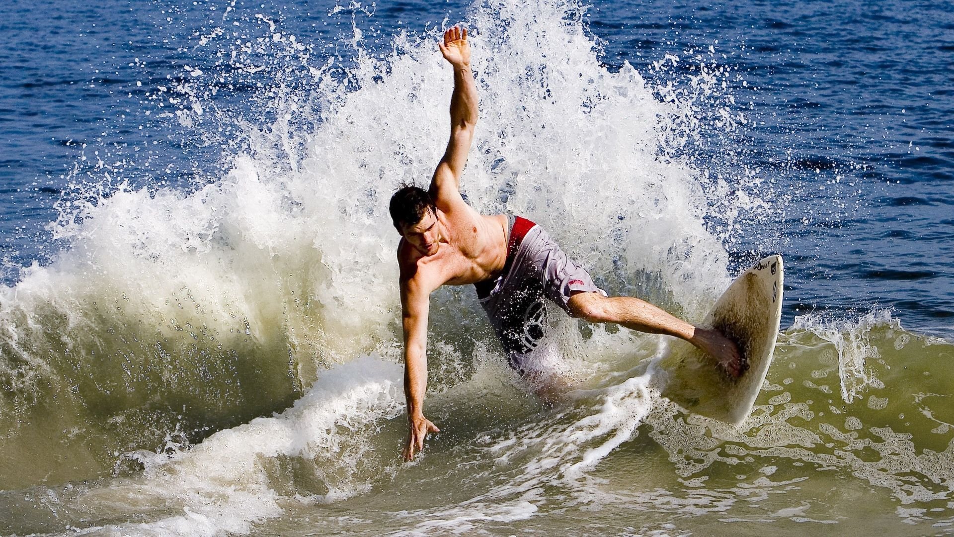 -体育新闻中心推动社区体育数字化服务平台，社区体育文化建设