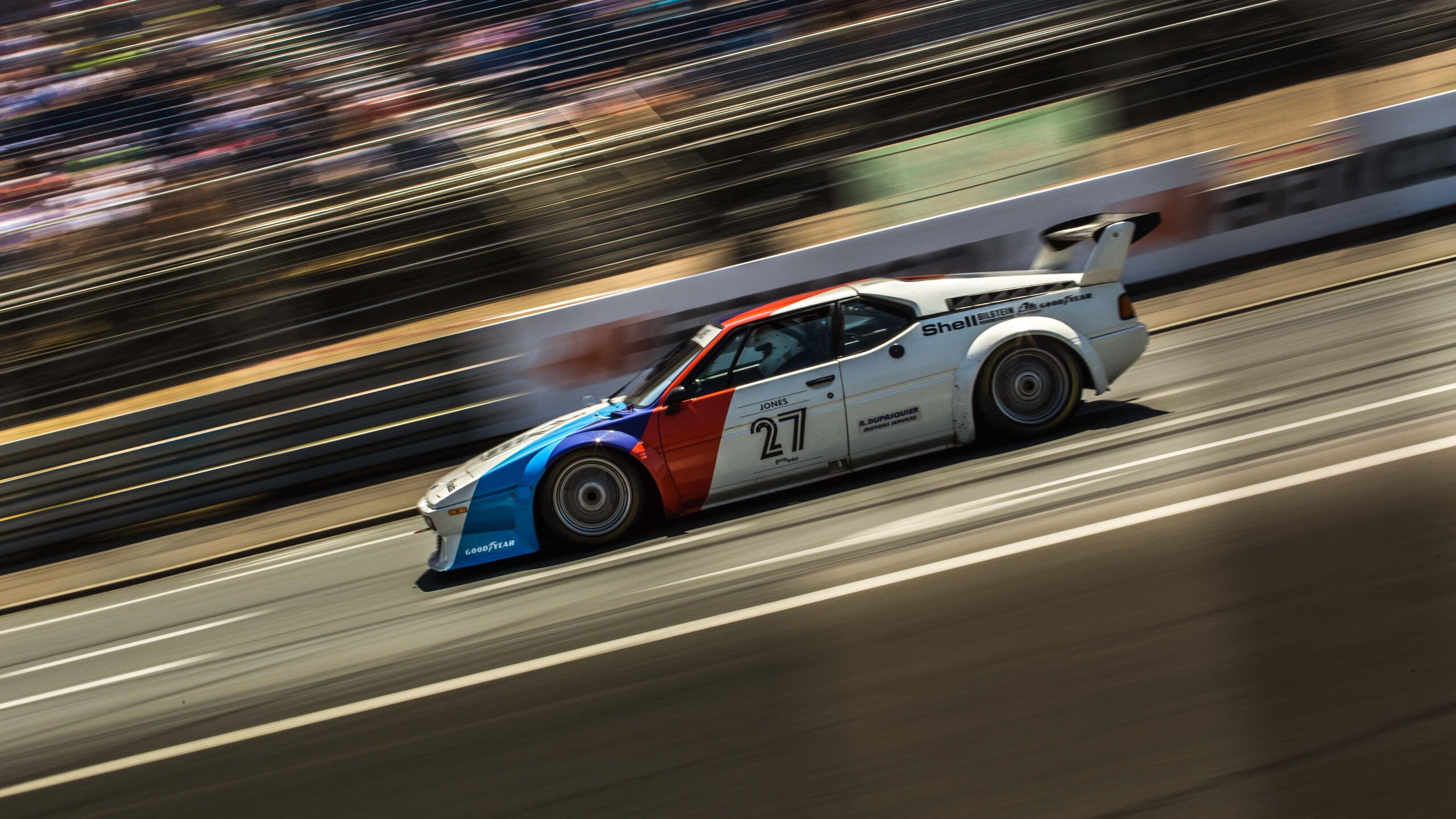 米兰体育官网-德甲节奏快如闪电:攻守轮换,精彩不停!,德甲最快速度