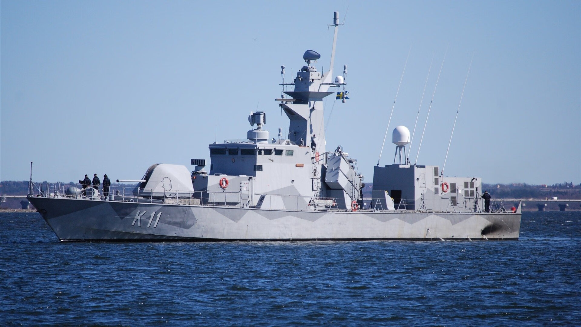 MILANSPORT下载-战术演练细节精密提升配合默契最大限度压缩对手空间，战术综合演练解说词